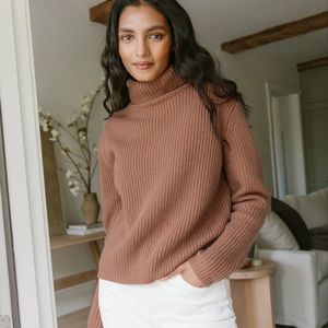 Jenni Kayne Cropped Turtleneck in Clay